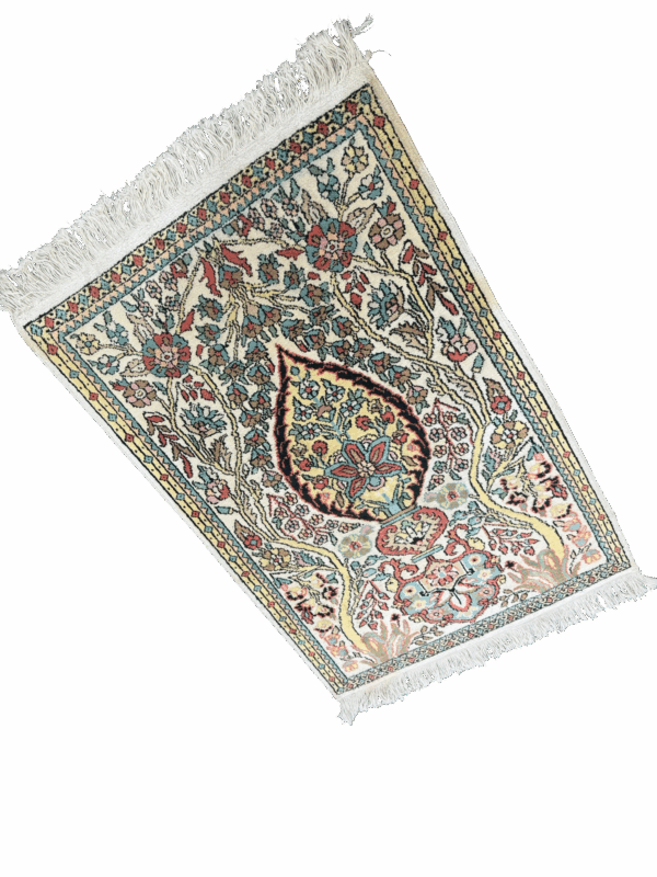 Genuine Hand Woven Kashmir Rug 2'x3' - Image 2